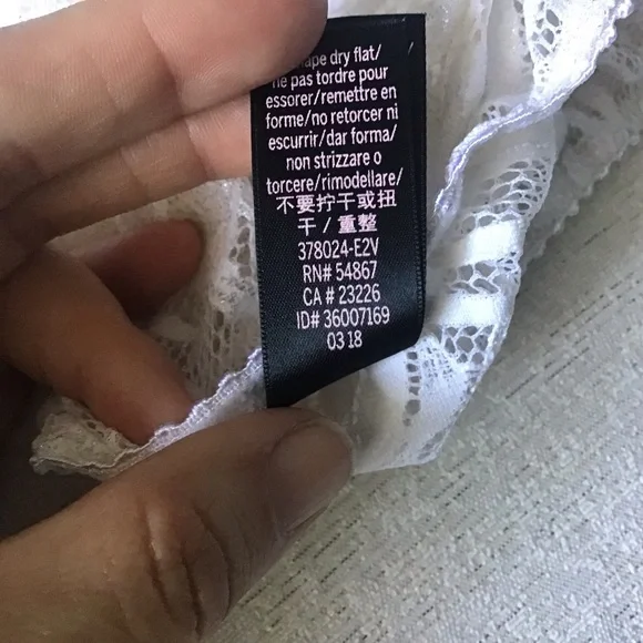 Victoria Secret’s Very Sexy Palm Lace Bodysuit Teddy Silver Ivory Unlined Small - Picture 8 of 12